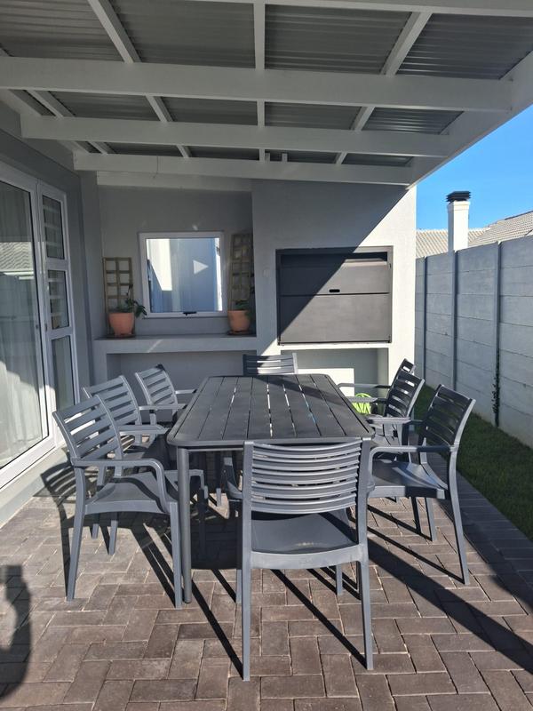 3 Bedroom Property for Sale in Pinehurst Western Cape